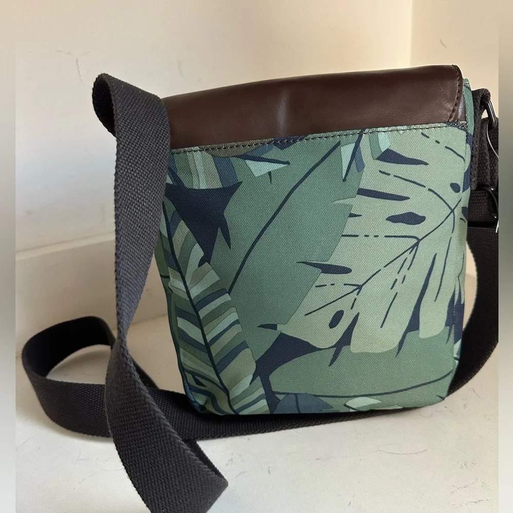 Fossil western‎ courier, Crossbody bag polyester men’s multi NWT